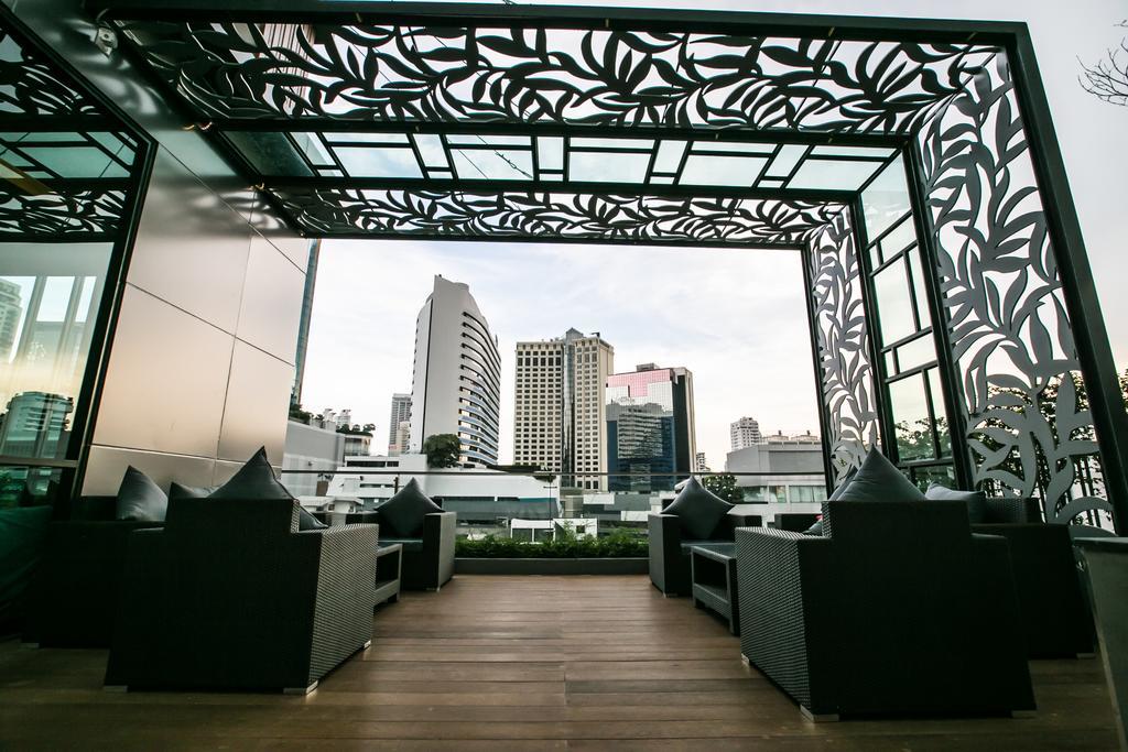 Arte Hotel - Sha Extra Plus Bangkok Bagian luar foto